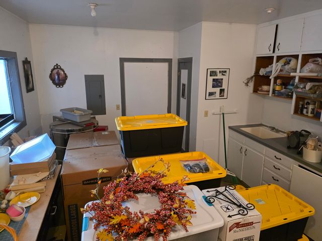 4340 State Hwy 38, Drain, OR 97435