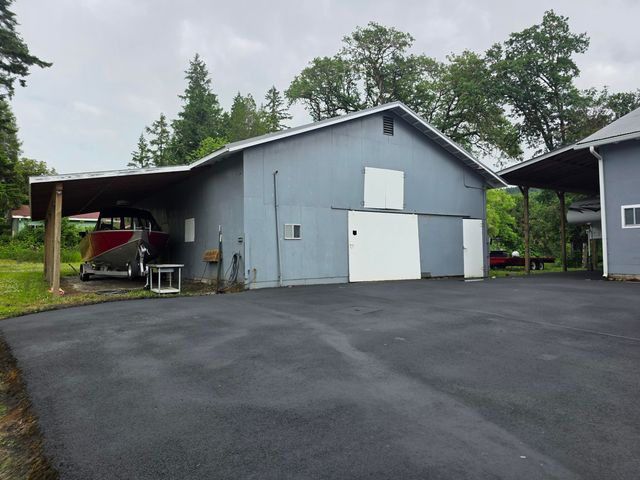 4340 State Hwy 38, Drain, OR 97435