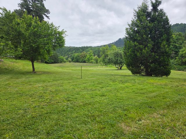 4340 State Hwy 38, Drain, OR 97435