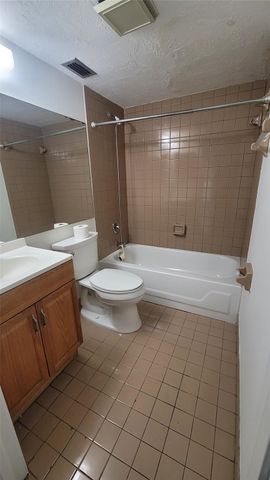 3131 NW 85th Ave, Sunrise, FL 33351
