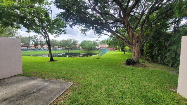 3131 NW 85th Ave, Sunrise, FL 33351