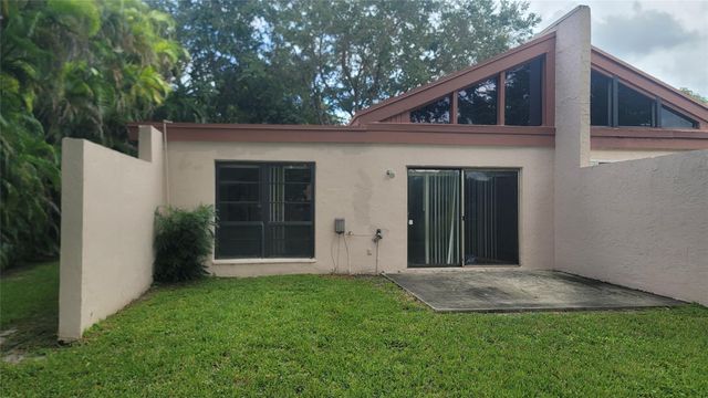 3131 NW 85th Ave, Sunrise, FL 33351