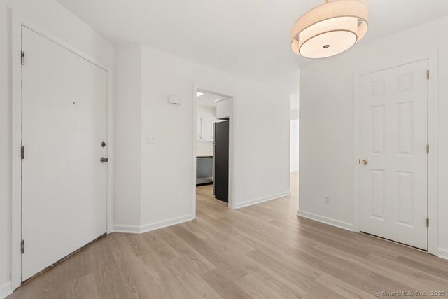 60 Far View Commons 60, Southbury, CT 06488