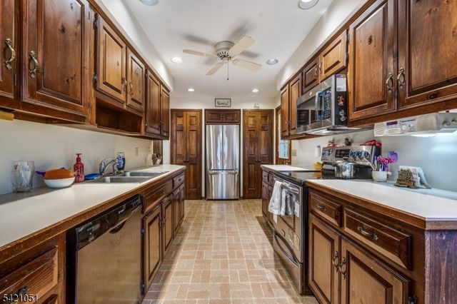 1417 Washington Valley Rd, Bridgewater Twp., NJ 08807