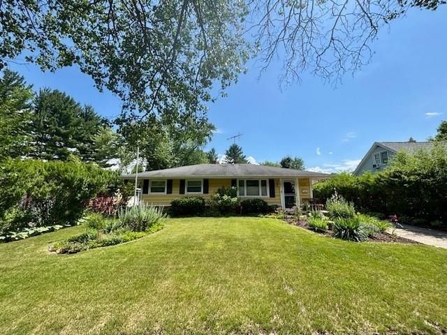 4531 Cleveland Avenue, Rockford, IL 61108