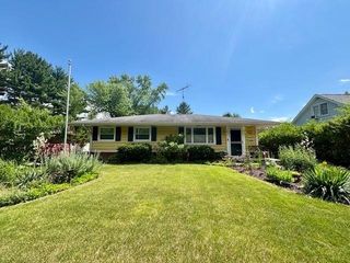 4531 Cleveland Avenue, Rockford, IL 61108