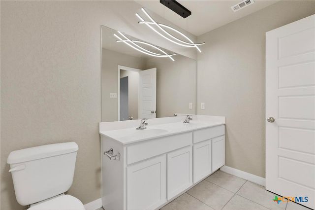 1141 Amber Lake, Seguin, TX 78155