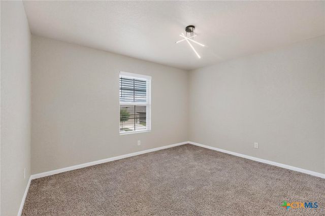 1141 Amber Lake, Seguin, TX 78155