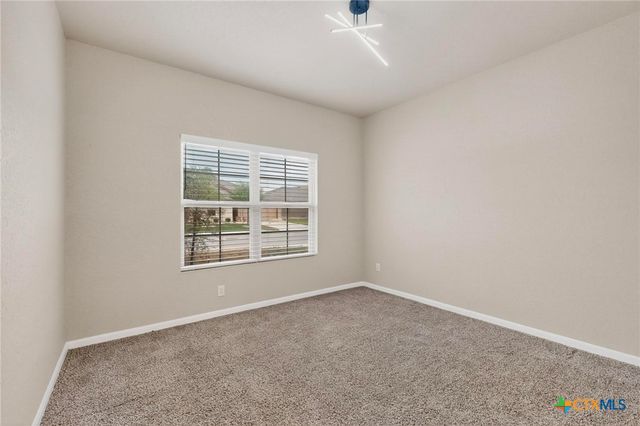1141 Amber Lake, Seguin, TX 78155