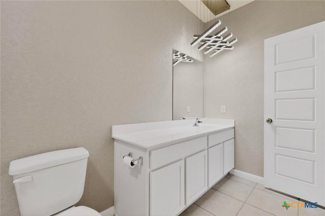 1141 Amber Lake, Seguin, TX 78155
