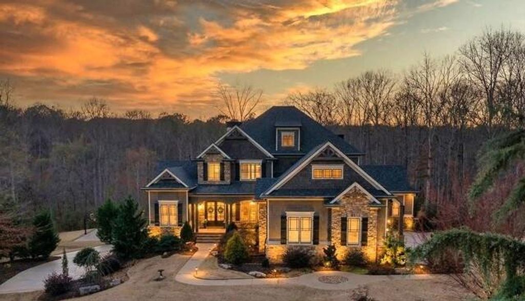 47 Fern Leaf Way, Newnan, GA 30265