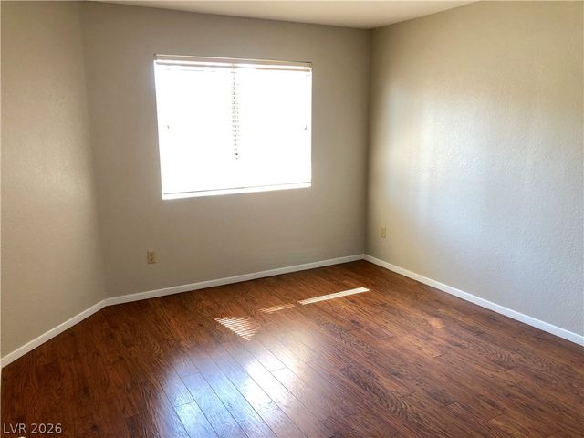 6863 Tamarus Street 201, Las Vegas, NV 89119