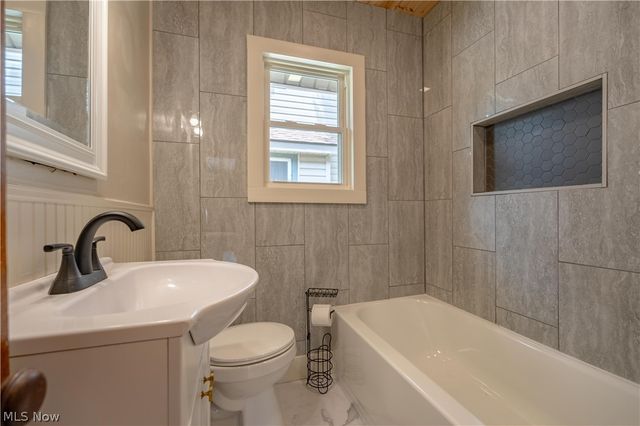 2245 Shunk Avenue, Alliance, OH 44601