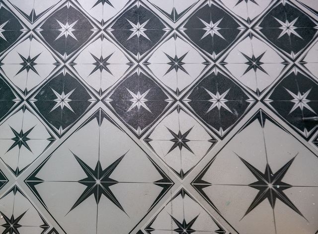 434 Essex Street 2R, Salem, MA 01970