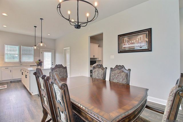10462 Highcrest Dr, Denham Springs, LA 70706