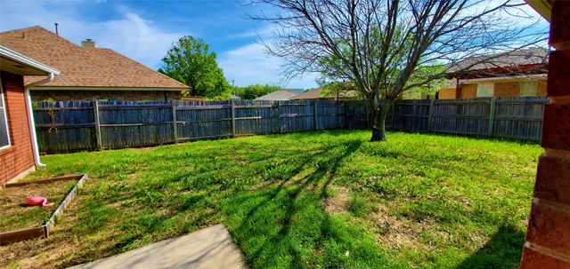 3117 N Bell Avenue, Denton, TX 76207