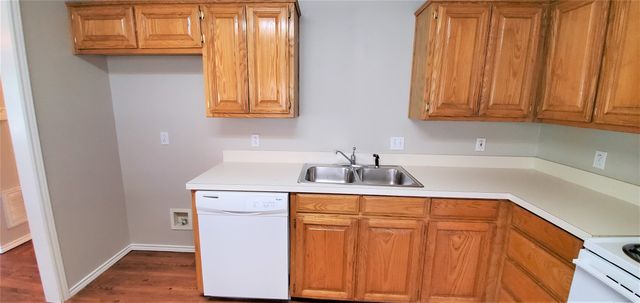 3117 N Bell Avenue, Denton, TX 76207