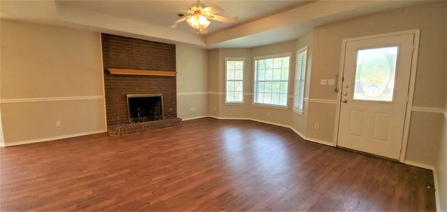 3117 N Bell Avenue, Denton, TX 76207