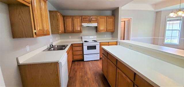 3117 N Bell Avenue, Denton, TX 76207
