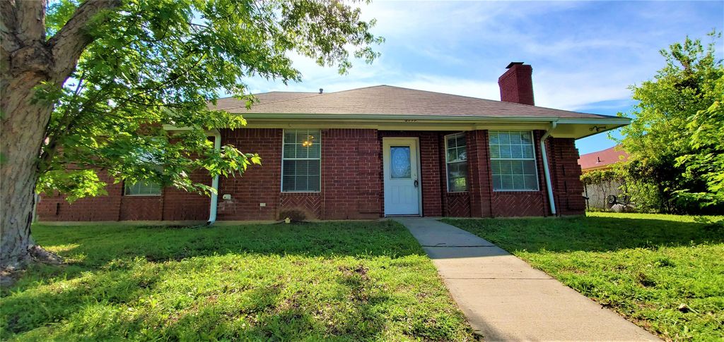 3117 N Bell Avenue, Denton, TX 76207