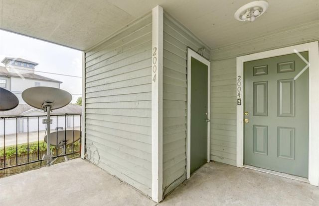 7200 W T C Jester Blvd 2004, Houston, TX 77088