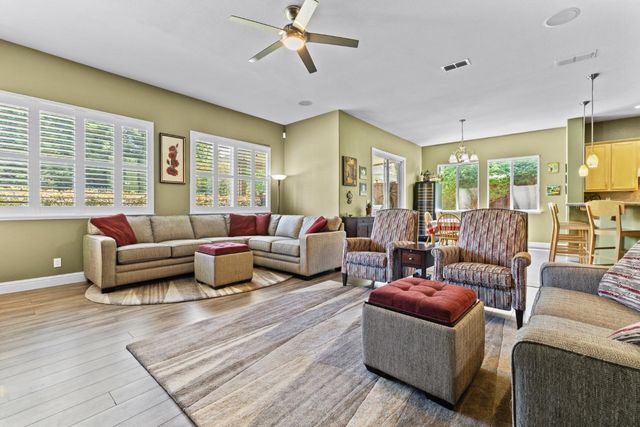 9290 Eagle Springs Pl, Roseville, CA 95747