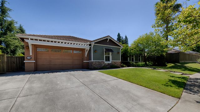 9290 Eagle Springs Pl, Roseville, CA 95747
