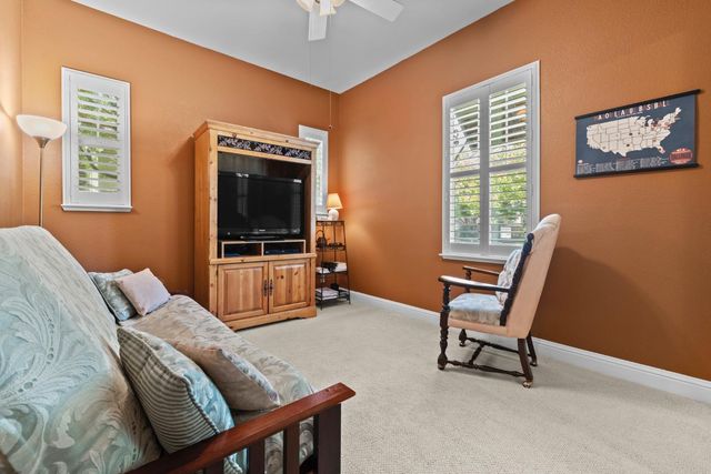 9290 Eagle Springs Pl, Roseville, CA 95747