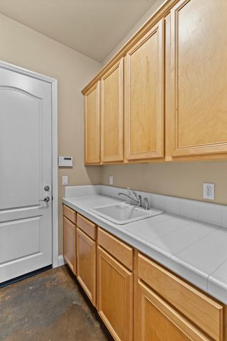 9290 Eagle Springs Pl, Roseville, CA 95747