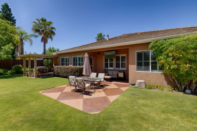 9290 Eagle Springs Pl, Roseville, CA 95747