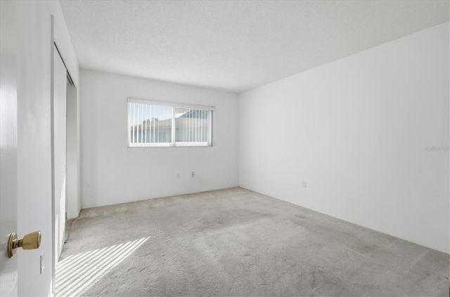 6811 10TH AVENUE W, Bradenton, FL 34209