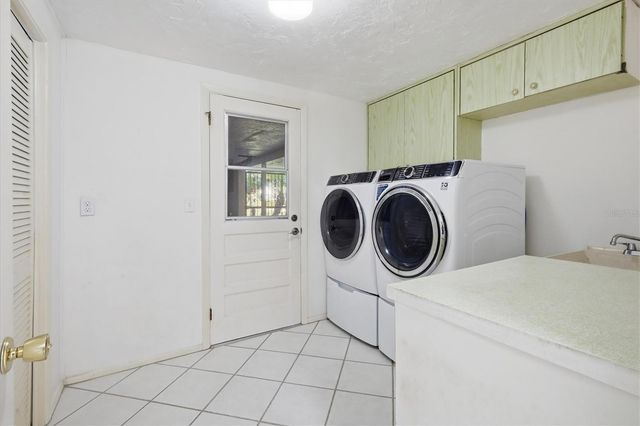 6811 10TH AVENUE W, Bradenton, FL 34209