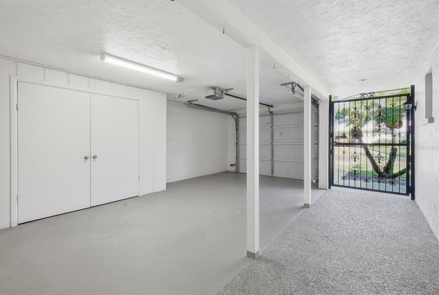 6811 10TH AVENUE W, Bradenton, FL 34209