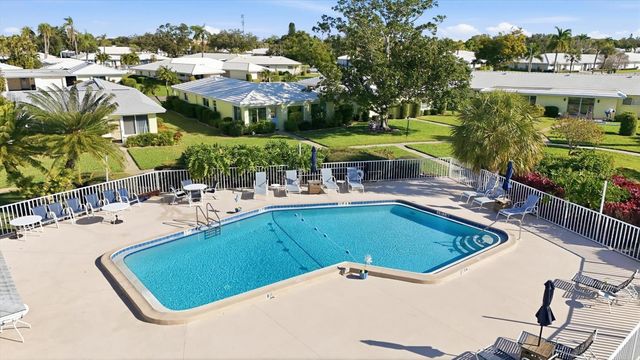 6811 10TH AVENUE W, Bradenton, FL 34209