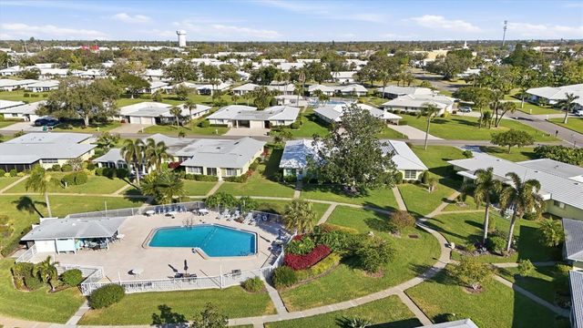 6811 10TH AVENUE W, Bradenton, FL 34209