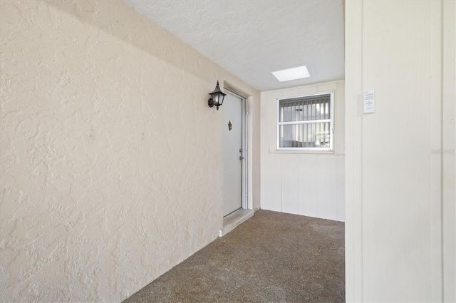 6811 10TH AVENUE W, Bradenton, FL 34209