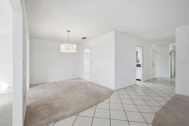 6811 10TH AVENUE W, Bradenton, FL 34209