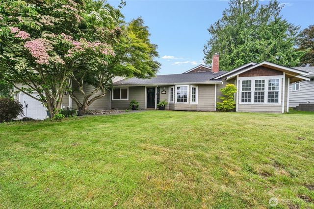 400 Park Place, Everett, WA 98203