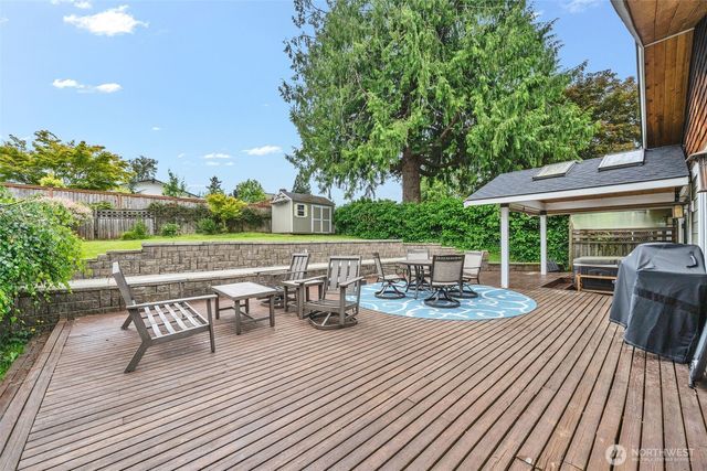 400 Park Place, Everett, WA 98203