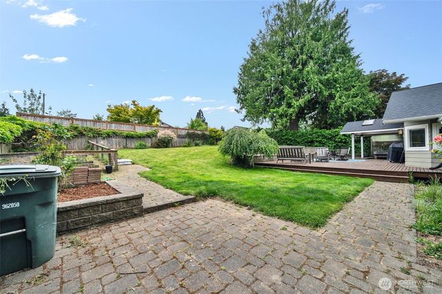 400 Park Place, Everett, WA 98203
