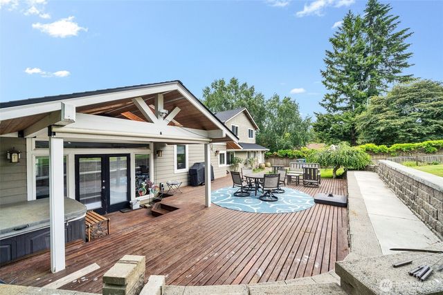 400 Park Place, Everett, WA 98203