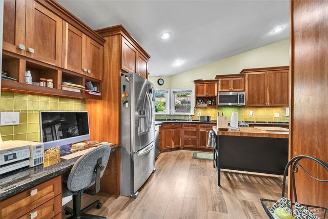 400 Park Place, Everett, WA 98203