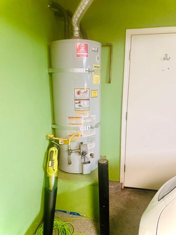 323 Autumn Rain Dr, Lathrop, CA 95330