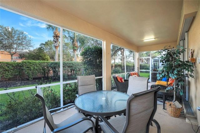 3815 Recreation LN, Naples, FL 34116