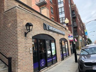 2674 N Halsted Street, Chicago, IL 60614