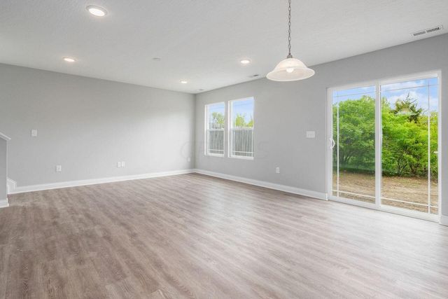 908 Eastern Avenue 908 Eastern Avenue, Bellefontaine, OH 43311