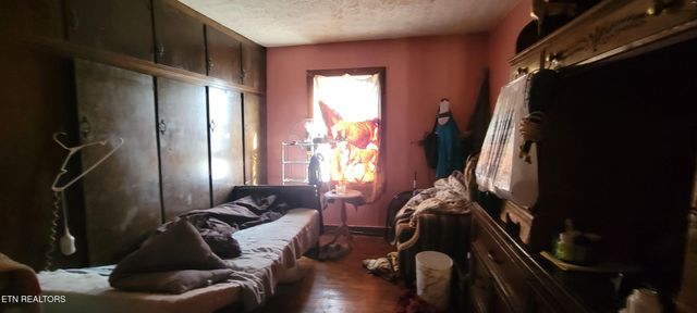 316 Anderson Rd, Sweetwater, TN 37874