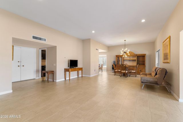 18226 N 104TH Avenue, Sun City, AZ 85373