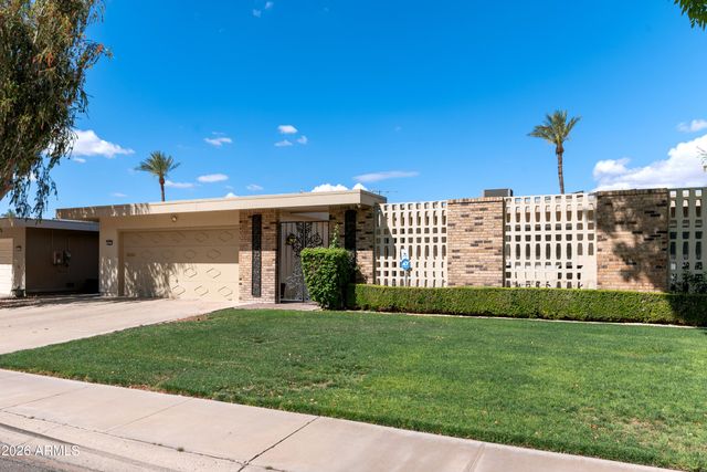18226 N 104TH Avenue, Sun City, AZ 85373