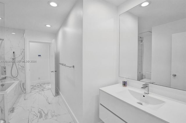 3180 N 36th Street, Hollywood, FL 33021